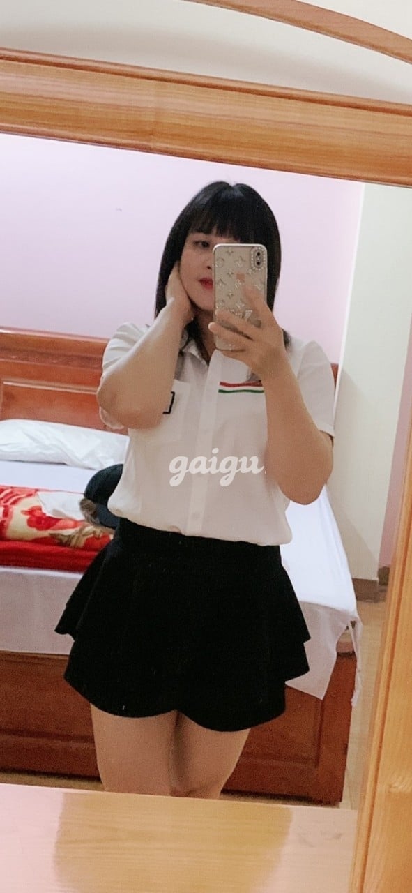 Ngọc Anh ♥️ Da Trắng Mịn Màng Như Ngọc Nữ