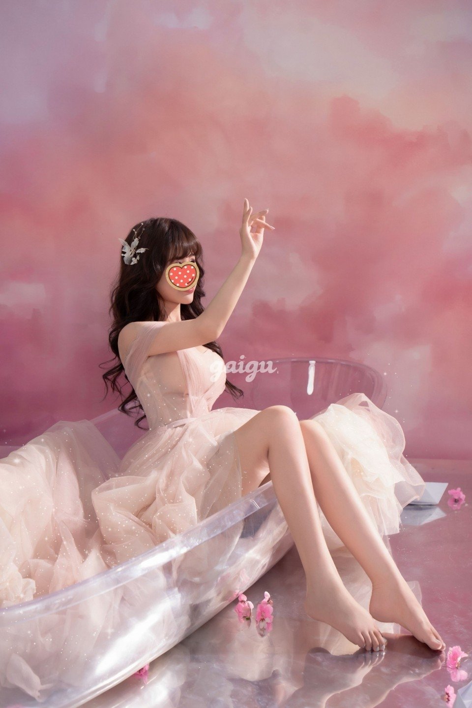 Hot Girl ÁI NHI 2k4 Dáng Cao,Vú To,Body Gợi Cảm,Quyến Rũ
