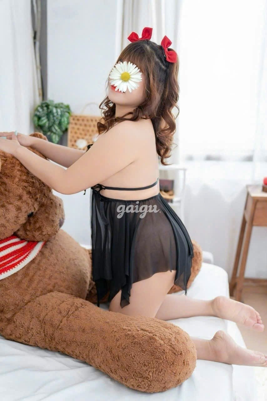 Mai Lan_Làm Tình Đẳng Cấp - Chiều Khách - Gặp Là Phê