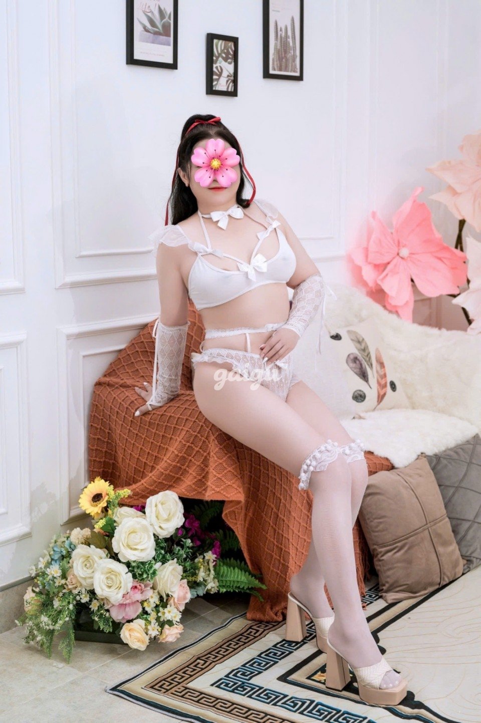 ✅ NGỌC TRINH ✅ GÁI MÚP, XẢ LŨ TÌNH CẢM, GIÁ SÀN HẠT DẺ.