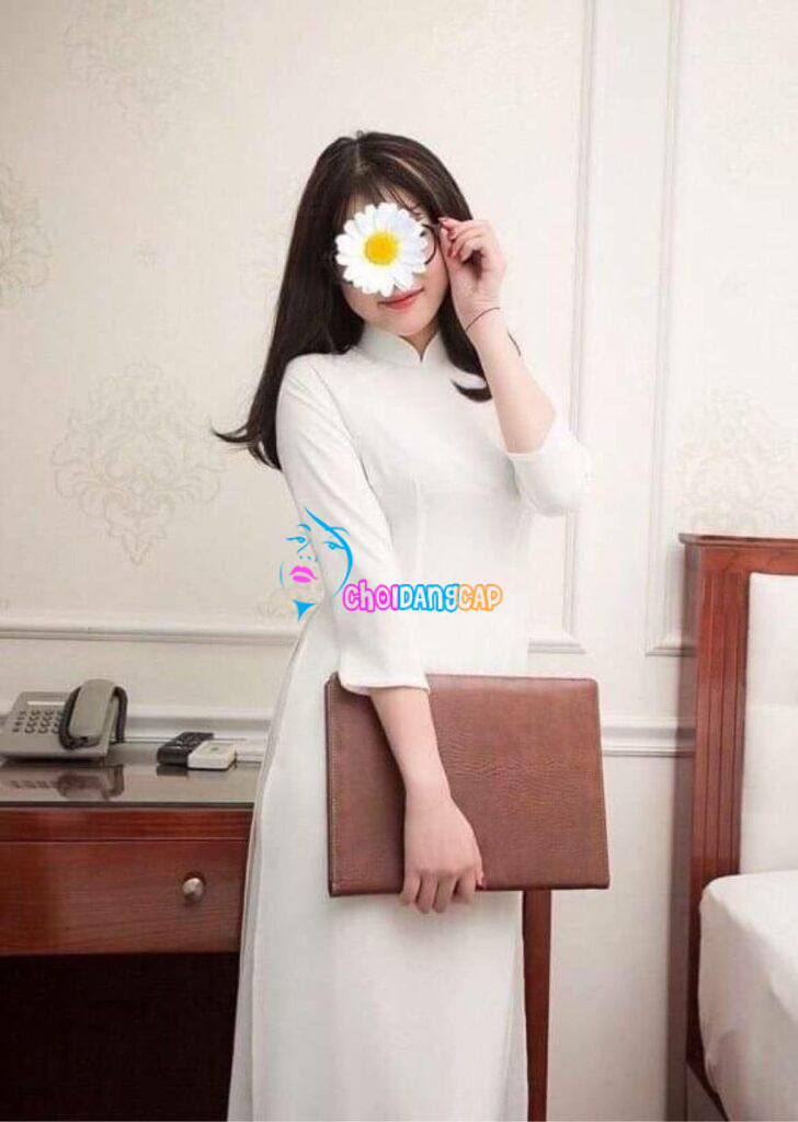 400k - TP Ninh Bình TRANG LINH - MẶT XINH DA TRẮNG THÍCH LÊN ĐỈNH - HÔN MÔI VÉT MÁNG 6996 KIỂU GÌ EM CŨNG CHIỀU