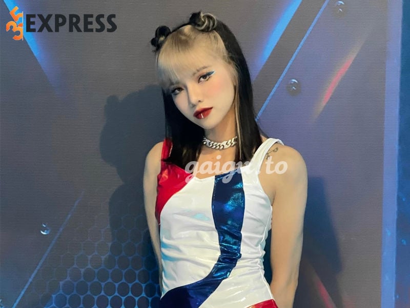NEW HOT TEEN 2K3 BÉ LY LY ✅ TEEN SEXY QUYẾN RŨ, MỚI VÀO NGHỀ