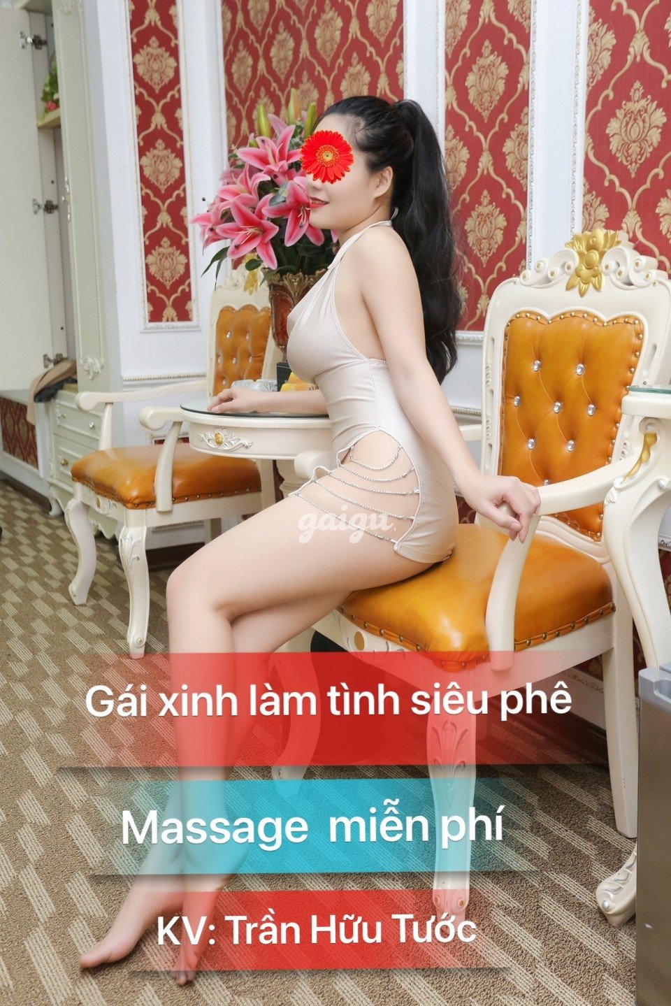Thiên Hương – Lần đầu đi làm, Nhiệt Tình Chiều Khách Như Người Yêu