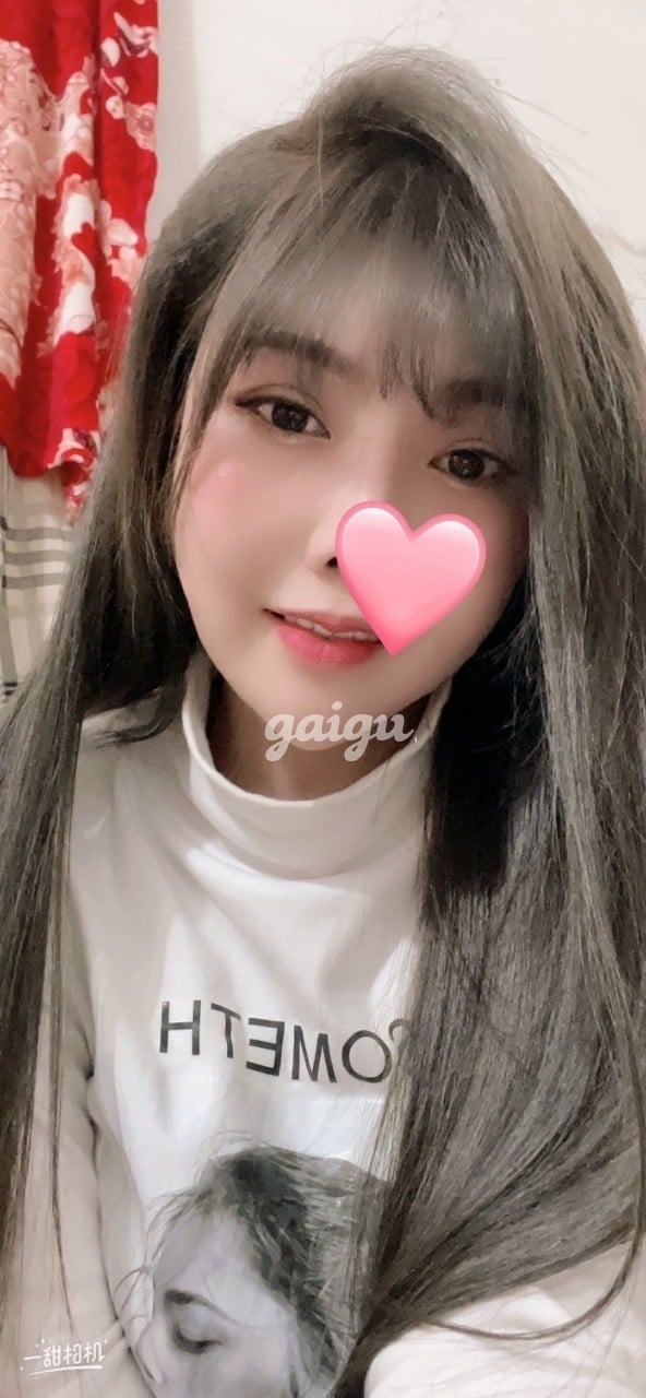 Gái dâm Hằng Linh_ Vú bự, mông to, làm tình cực dâm