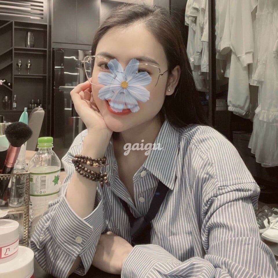 Tú Anh - Chân Dài Nóng Bỏng