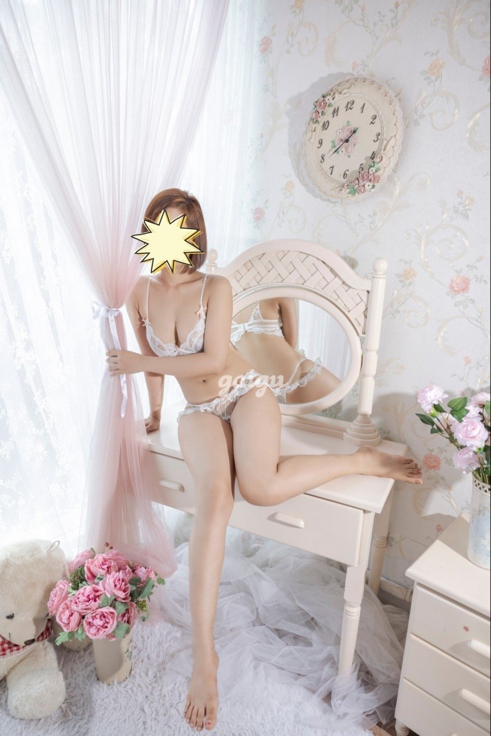 NGỌC CHÂU HÀNG MỚI, DA TRẰNG,CHẤT LƯỢNG TÌNH CẢM CHU ĐÁO