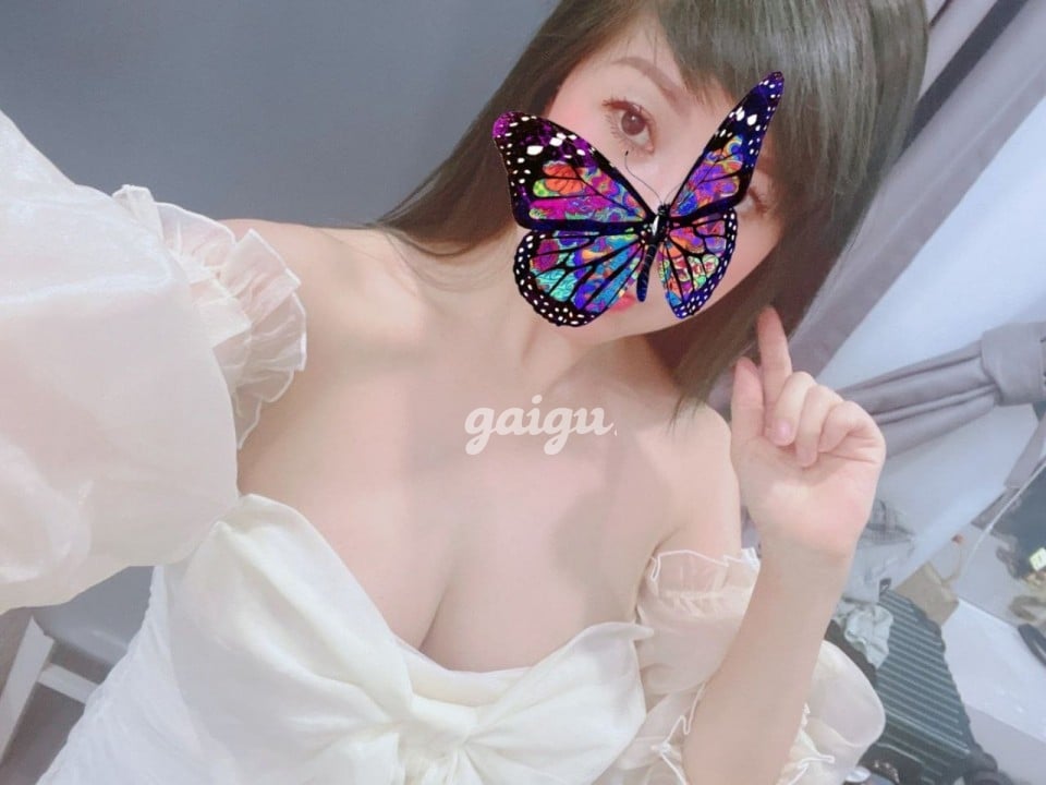Thảo Nhi - THƯỚT THA MƯỢT MÀ - PHỤC VỤ NHƯ NGƯỜI YÊU