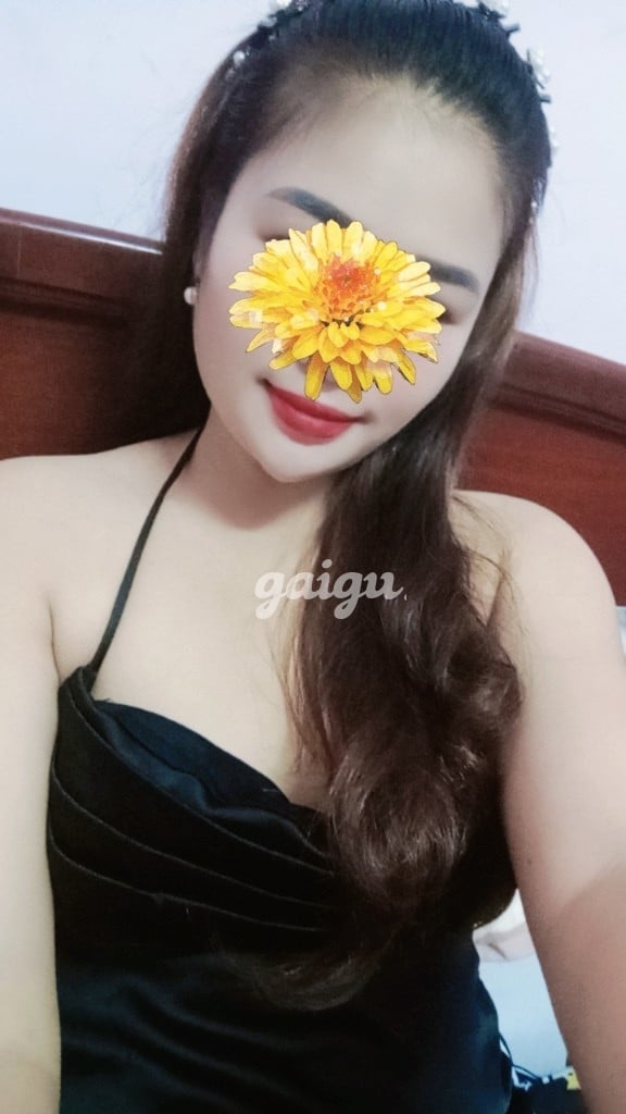 New NGỌC CHI - Vú To,Mông Bự,Làm Tình Bao Phê