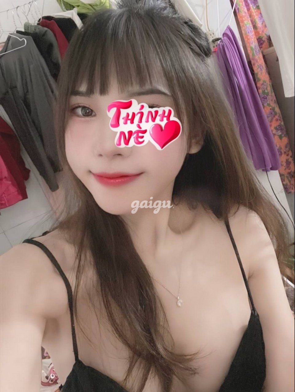 MAI PHƯƠNG DÂM NGOAN CHIỀU KHÁCH HẾT MÌNH