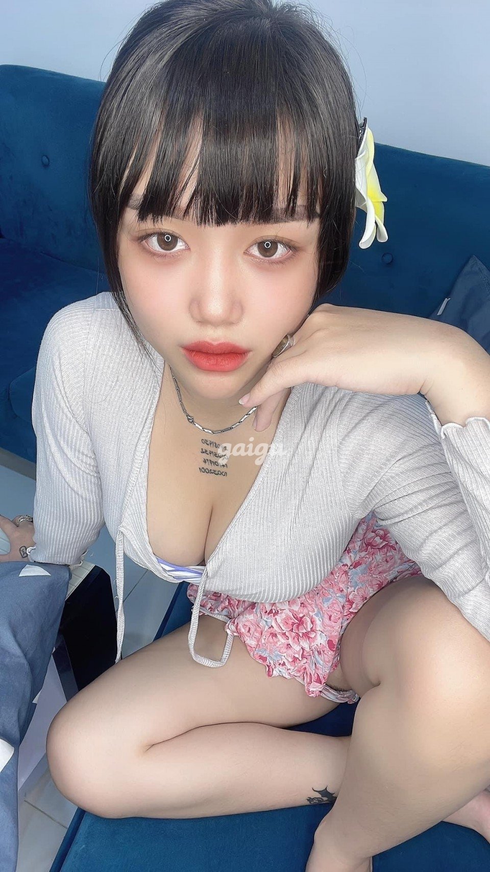 Ngọc ánh Nóng bỏng gợi tình mông cong bým múp