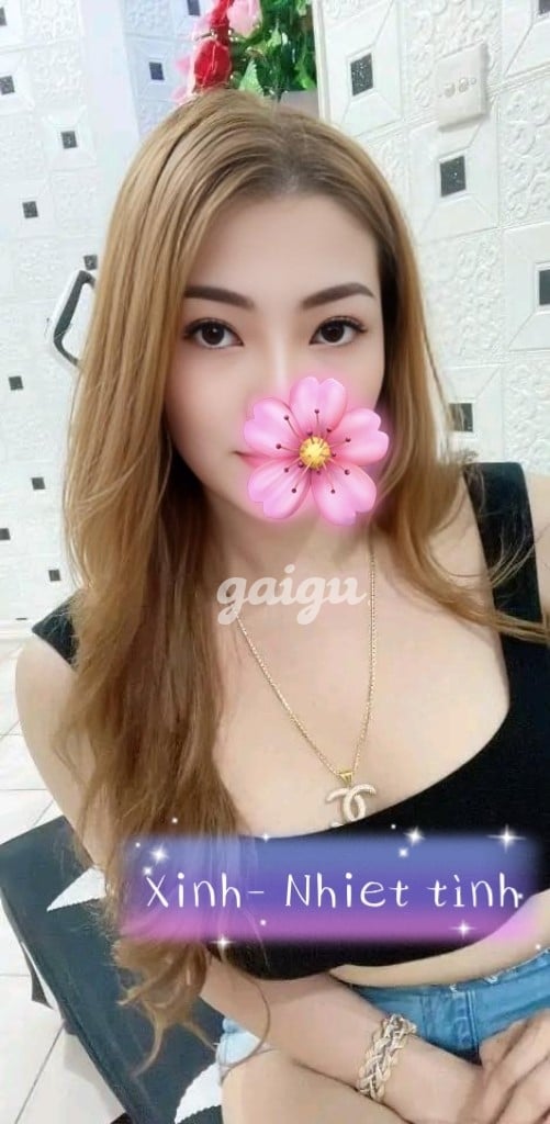 NEWHOT❤ EM GÁI NHIỆT TÌNH NGOAN HIỀN ❤ LẦN ĐẦU ĐI LÀM ĐI KHÁCH