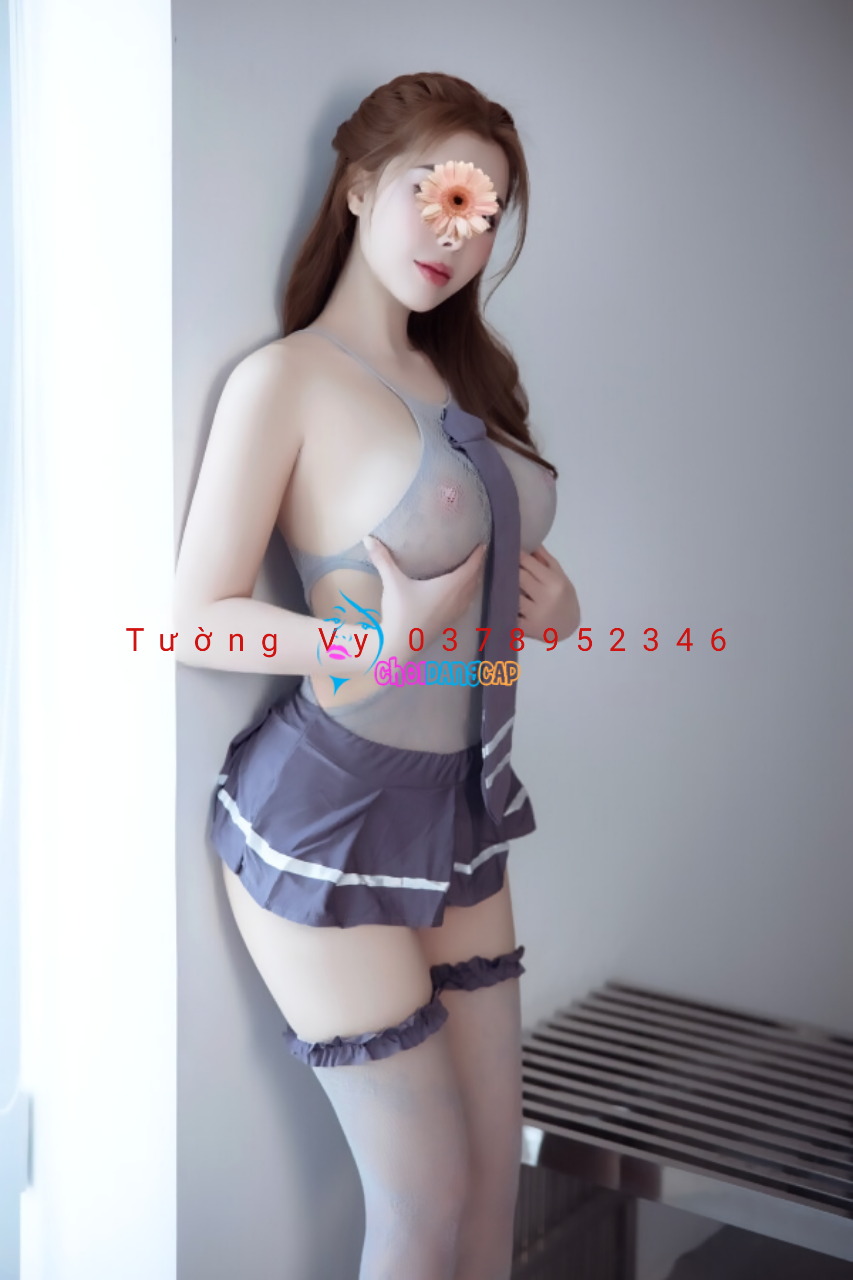500k - Kim Ngưu - Hai Bà Trưng TƯỜNG VY - GƯƠNG MẶT XINH XẮN , BODY RỰC LỬA , YÊU CHIỀU HẾT NẤC